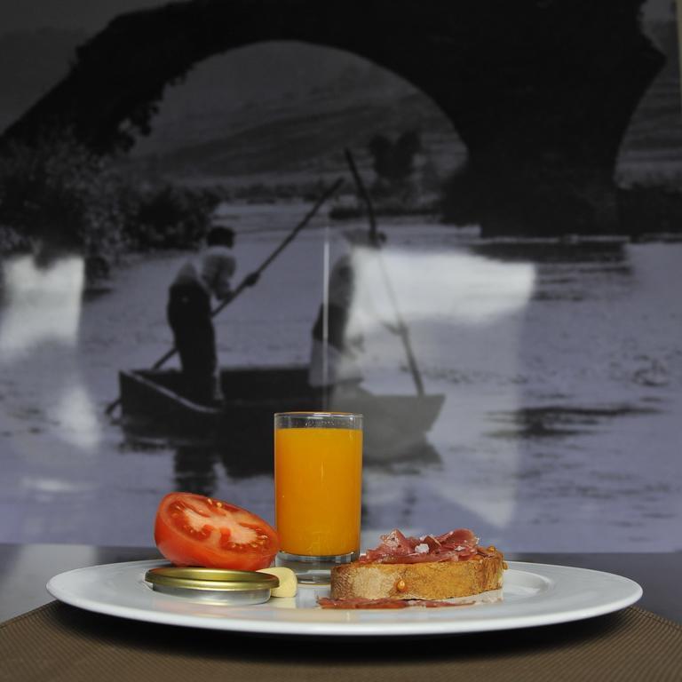 Hotel Pons Minea Portomarin Zewnętrze zdjęcie